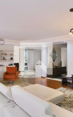 Apartamento à venda com 269m², 3 quartos e 3 vagas Apartamento à venda com 269m², 3 quartos e 3 vagasSala