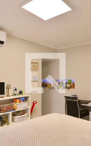 Apartamento à venda com 269m², 3 quartos e 3 vagas Apartamento à venda com 269m², 3 quartos e 3 vagasQuarto 1