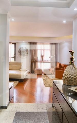Apartamento à venda com 269m², 3 quartos e 3 vagas Apartamento à venda com 269m², 3 quartos e 3 vagasHall de entrada
