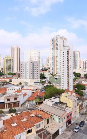 Apartamento à venda com 269m², 3 quartos e 3 vagas Apartamento à venda com 269m², 3 quartos e 3 vagasVista da Sacada