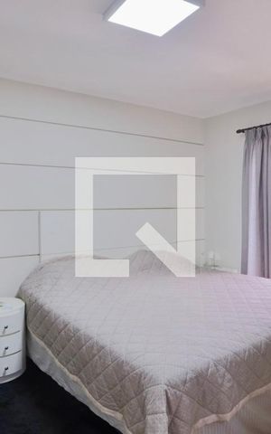 Apartamento à venda com 269m², 3 quartos e 3 vagas Apartamento à venda com 269m², 3 quartos e 3 vagasQuarto 2