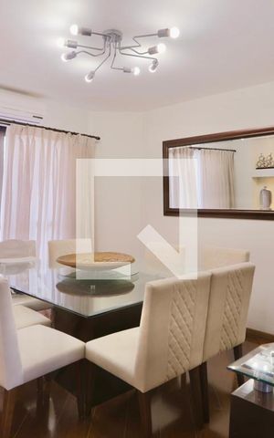 Apartamento à venda com 269m², 3 quartos e 3 vagas Apartamento à venda com 269m², 3 quartos e 3 vagasSala de Jantar