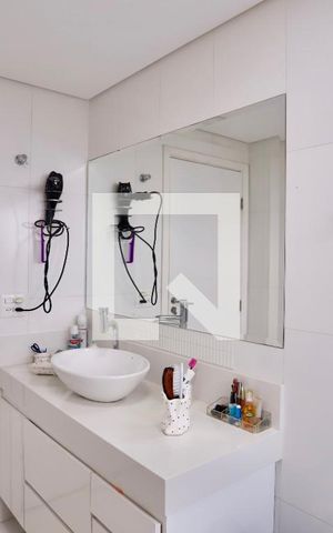 Apartamento à venda com 269m², 3 quartos e 3 vagas Apartamento à venda com 269m², 3 quartos e 3 vagasBanheiro do Quarto 1