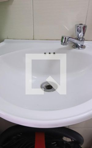 Apartamento à venda com 269m², 3 quartos e 3 vagas Apartamento à venda com 269m², 3 quartos e 3 vagasBanheiro de serviço