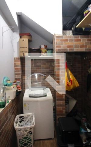 Casa à venda com 73m², 2 quartos e sem vagaÁrea de Serviço