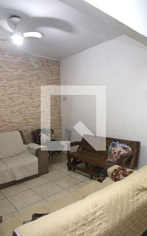 Casa à venda com 73m², 2 quartos e sem vagaSala