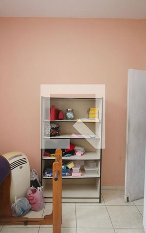 Casa à venda com 73m², 2 quartos e sem vagaQuarto 2