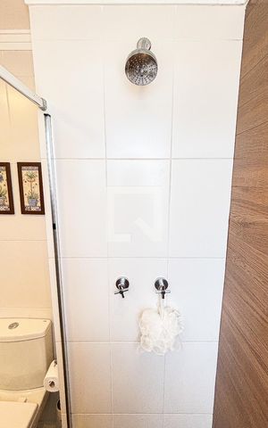 Apartamento à venda com 103m², 3 quartos e 2 vagas Apartamento à venda com 103m², 3 quartos e 2 vagasBanheiro da Suíte 1