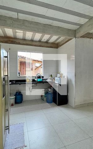 Casa à venda com 330m², 4 quartos e 4 vagas Casa à venda com 330m², 4 quartos e 4 vagasCozinha