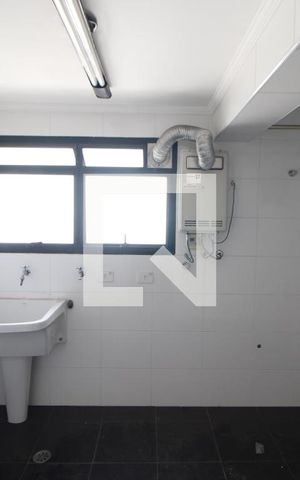 Apartamento para alugar com 158m², 4 quartos e 3 vagasÁrea de Serviço