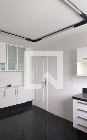 Apartamento para alugar com 158m², 4 quartos e 3 vagasCozinha