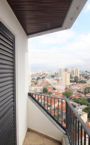 Apartamento para alugar com 158m², 4 quartos e 3 vagasQuarto 4 - Varanda