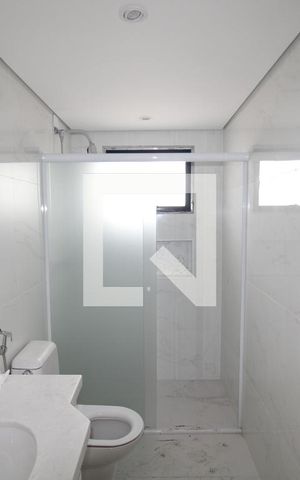 Apartamento para alugar com 158m², 4 quartos e 3 vagasQuarto 2 - Banheiro