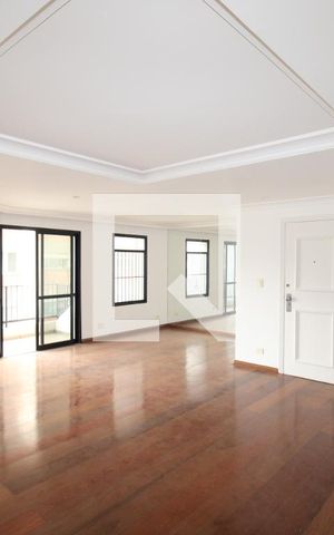 Apartamento para alugar com 158m², 4 quartos e 3 vagasSala