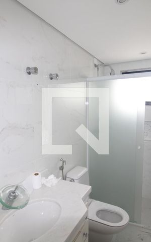 Apartamento para alugar com 158m², 4 quartos e 3 vagasQuarto 2 - Banheiro