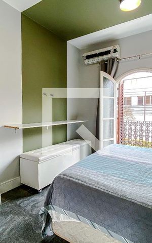 Casa à venda com 240m², 5 quartos e 2 vagasÁrea externa - Suíte externa