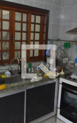 Casa à venda com 235m², 3 quartos e 3 vagas Casa à venda com 235m², 3 quartos e 3 vagasCozinha