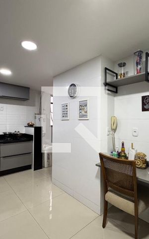 Apartamento à venda com 130m², 2 quartos e 1 vaga Apartamento à venda com 130m², 2 quartos e 1 vagaCozinha e Área de Serviço