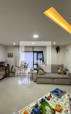 Apartamento à venda com 130m², 2 quartos e 1 vaga Apartamento à venda com 130m², 2 quartos e 1 vagaSala