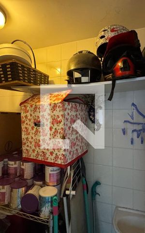 Apartamento à venda com 130m², 2 quartos e 1 vaga Apartamento à venda com 130m², 2 quartos e 1 vagaCozinha e Área de Serviço - Despensa