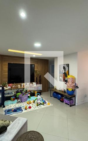 Apartamento à venda com 130m², 2 quartos e 1 vaga Apartamento à venda com 130m², 2 quartos e 1 vagaSala