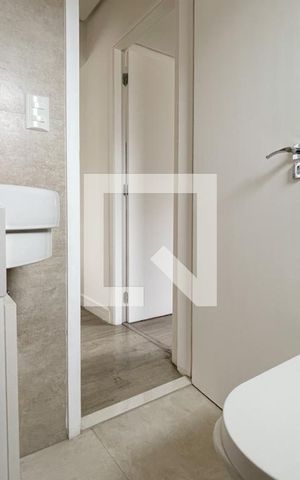Apartamento para alugar com 64m², 2 quartos e 2 vagas Apartamento para alugar com 64m², 2 quartos e 2 vagasBanheiro