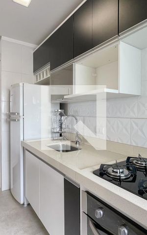 Apartamento para alugar com 64m², 2 quartos e 2 vagas Apartamento para alugar com 64m², 2 quartos e 2 vagasCozinha