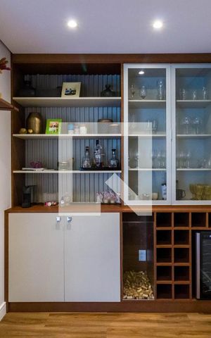Apartamento à venda com 127m², 3 quartos e 3 vagas Apartamento à venda com 127m², 3 quartos e 3 vagasSala