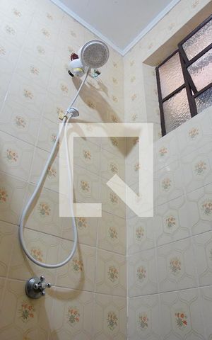 Apartamento à venda com 45m², 1 quarto e sem vagaBanheiro Corredor