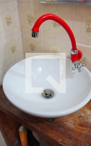 Apartamento à venda com 45m², 1 quarto e sem vagaBanheiro Corredor