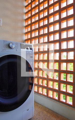 Apartamento à venda com 45m², 1 quarto e sem vagaCozinha e Área de Serviço