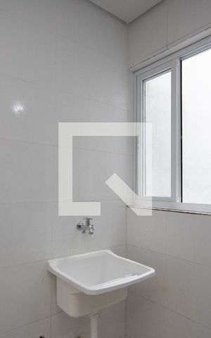 Studio para alugar com 42m², 1 quarto e sem vaga Studio para alugar com 42m², 1 quarto e sem vagaÁrea de Serviço