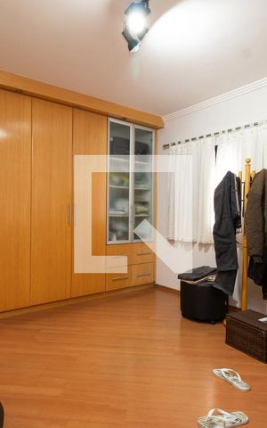 Casa à venda com 418m², 4 quartos e 6 vagasQuarto 1
