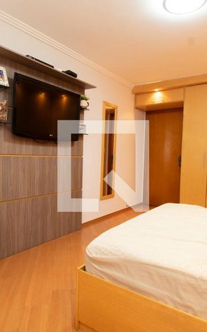 Casa à venda com 418m², 4 quartos e 6 vagasSuíte