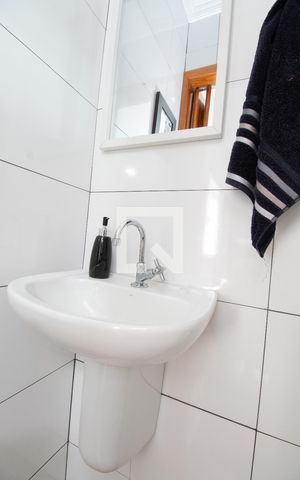 Casa à venda com 418m², 4 quartos e 6 vagasLavabo do Escritório