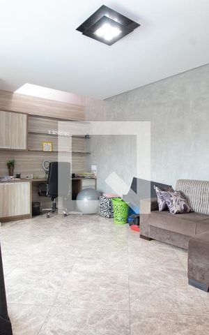 Casa à venda com 418m², 4 quartos e 6 vagasEscritório