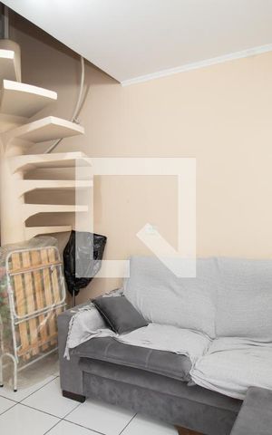 Casa à venda com 418m², 4 quartos e 6 vagasPiscina - Sala