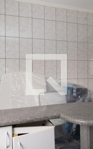 Casa à venda com 418m², 4 quartos e 6 vagasPiscina - Cozinha