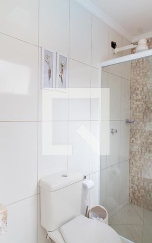 Casa à venda com 418m², 4 quartos e 6 vagasBanheiro da Piscina