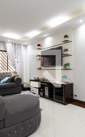 Casa à venda com 418m², 4 quartos e 6 vagasSala
