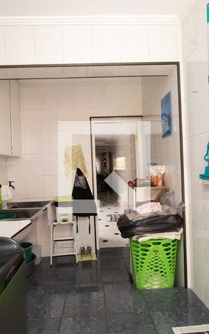 Casa à venda com 418m², 4 quartos e 6 vagasÁrea de Serviço