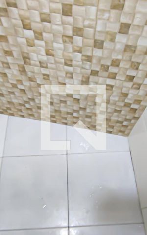 Apartamento à venda com 268m², 8 quartos e 6 vagas Apartamento à venda com 268m², 8 quartos e 6 vagasbanheiro