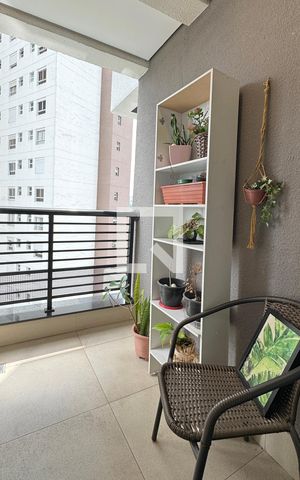 Apartamento à venda com 85m², 2 quartos e 2 vagassacada da Suíte 1