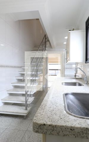 Apartamento à venda com 480m², 4 quartos e 5 vagasDetalhe da cozinha