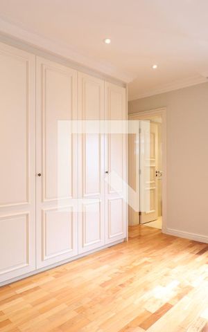 Apartamento à venda com 480m², 4 quartos e 5 vagasSuíte 1