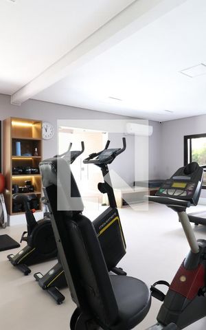 Apartamento à venda com 480m², 4 quartos e 5 vagasAcademia