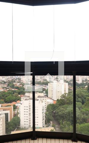 Apartamento à venda com 480m², 4 quartos e 5 vagasVaranda Suíte 2