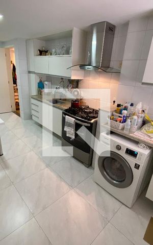 Apartamento à venda com 119m², 3 quartos e 1 vaga Apartamento à venda com 119m², 3 quartos e 1 vagaCozinha e Área de Serviço