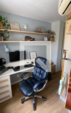 Apartamento à venda com 119m², 3 quartos e 1 vaga Apartamento à venda com 119m², 3 quartos e 1 vagaEscritório