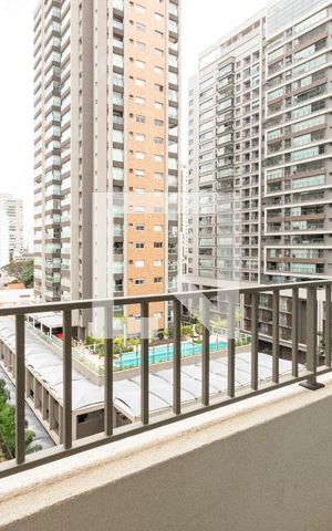 Studio à venda com 24m², 1 quarto e sem vaga Studio à venda com 24m², 1 quarto e sem vagaVaranda